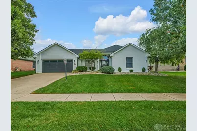 224 Crown Point Meadows, Clear Creek Township, OH 45458 - Photo 2