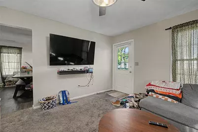 520 Regal Avenue, West Carrollton, OH 45449 - Photo 6
