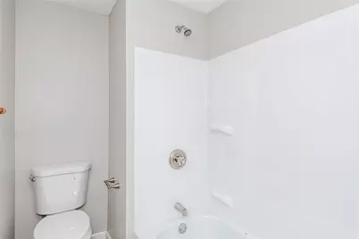 2420 Superior Avenue, Middletown, OH 45044 - Photo 14