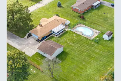 7671 Mark Avenue, Huber Heights, OH 45424 - Photo 36