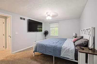 2268 Chesterfield Lane, Batavia, OH 45103 - Photo 12