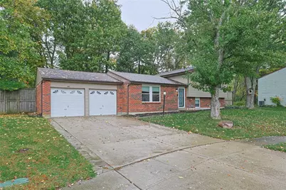 2268 Chesterfield Lane, Batavia, OH 45103 - Photo 2