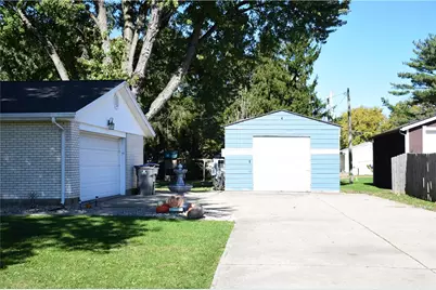 85 W Michaels Road, Tipp City, OH 45371 - Photo 2
