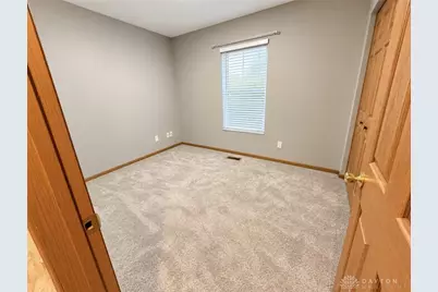 6230 7 Pines Drive, West Carrollton, OH 45449 - Photo 12