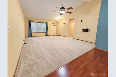 6230 7 Pines Drive, West Carrollton, OH 45449 - Photo 8