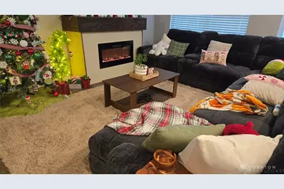 549 Chatham Place, Trenton, OH 45067 - Photo 6