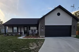 549 Chatham Pl, Trenton, OH 45067 - Photo 1