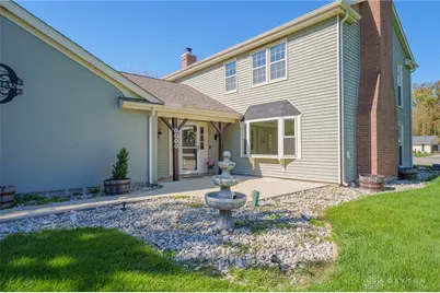 2550 Broken Woods Drive, Troy, OH 45373 - Photo 2