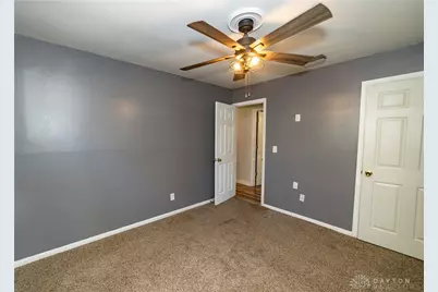 305 Lockheed Drive, Vandalia, OH 45377 - Photo 14