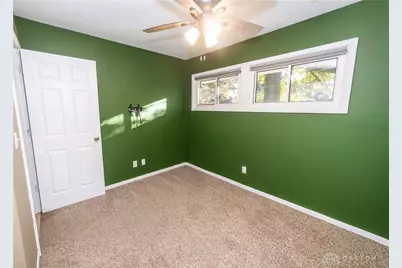 305 Lockheed Drive, Vandalia, OH 45377 - Photo 20