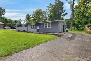 2643 Shadycrest Dr, Beavercreek, OH 45431 - Photo 4