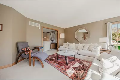 2066 Canterbury Court, Troy, OH 45373 - Photo 14