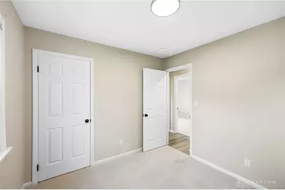 707 Kings Row Avenue, Dayton, OH 45429 - Photo 30