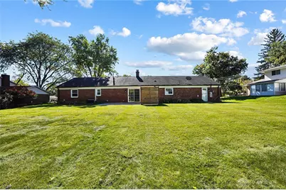 707 Kings Row Avenue, Dayton, OH 45429 - Photo 32