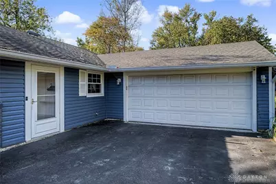 204 Anton Court, Centerville, OH 45458 - Photo 6