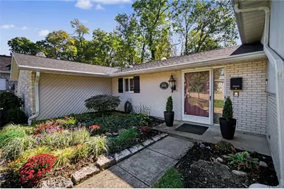 200 Blue Gate Circle, Dayton, OH 45429 - Photo 4