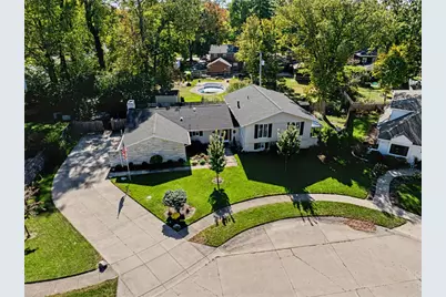 200 Blue Gate Circle, Dayton, OH 45429 - Photo 2