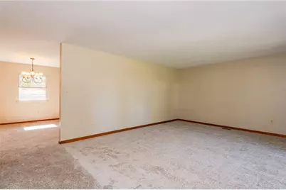 960 Wild Cherry Drive, Dayton, OH 45414 - Photo 10