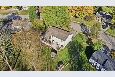 1683 Garry Drive, Bellbrook, OH 45305 - Photo 4