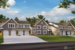 2677 Golden Leaf Dr, Beavercreek, OH 45431 - Photo 1