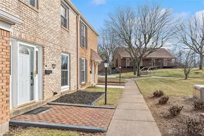 2426 Rona Village Boulevard, Fairborn, OH 45324 - Photo 1