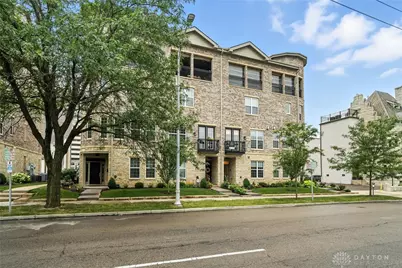 128 W Monument Avenue, Dayton, OH 45402 - Photo 1