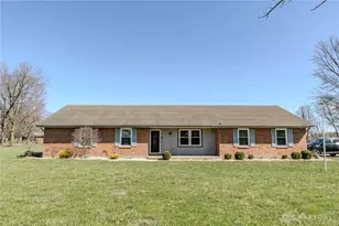 311 Kent Rd, Tipp City, OH 45371 - Photo 1