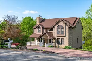 4296 Autumn Creek Dr, Springfield, OH 45504 - Photo 1