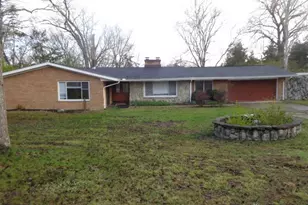 6899 Ellen Dr, Dayton, OH 45417 - Photo 1