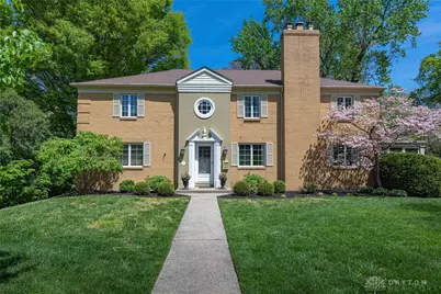 27 E Thruston Boulevard, Oakwood, OH 45409 - Photo 1