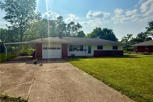 4065 Locustwood Dr, Dayton, OH 45429 - Photo 1