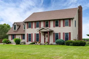 5677 Cedarwood Dr, Lewisburg, OH 45338 - Photo 1