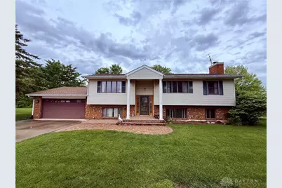 5778 Cedarwood Drive, Lewisburg, OH 45338 - Photo 1