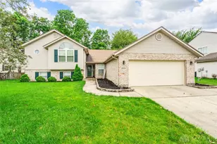 2351 Watchtower Ln, Fairborn, OH 45324 - Photo 1