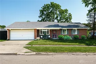 2801 Pinegrove Dr, Dayton, OH 45449 - Photo 1