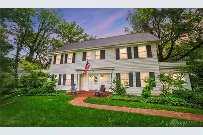 790 E Schantz Avenue, Oakwood, OH 45419 - Photo 1