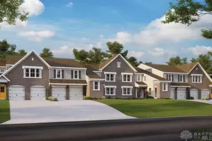 2703 Golden Leaf Dr, Beavercreek, OH 45431 - Photo 1