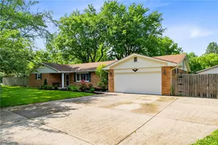 3154 Creekside Dr, Beavercreek, OH 45434 - Photo 1