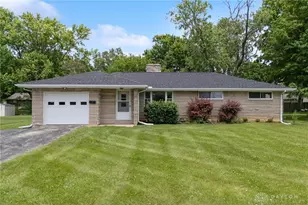40 Rosewood Dr, Springboro, OH 45066 - Photo 1