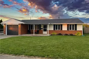 418 Vanessa St, New Lebanon, OH 45345 - Photo 1