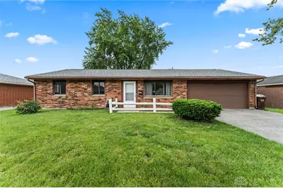 911 Plymouth Avenue, Piqua, OH 45356 - Photo 1