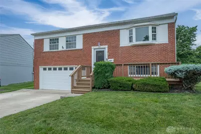 321 Ellenwood Drive, West Carrollton, OH 45449 - Photo 1