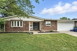 303 Edgebrook Ave, Brookville, OH 45309 - Photo 1