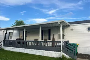 11042 Oakwood Village, Miamisburg, OH 45342 - Photo 1