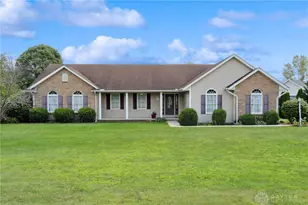 741 Leslie Dr, Wilmington, OH 45177 - Photo 1