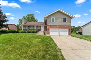 4071 Laguna Rd, Dayton, OH 45426 - Photo 1