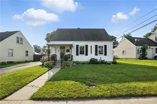 1926 Malcom Dr, Dayton, OH 45420 - Photo 1