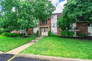 8869 Washington Colony Dr, Dayton, OH 45458 - Photo 1