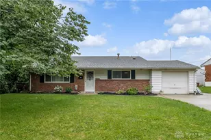 1861 Bordeaux Dr, Fairborn, OH 45324 - Photo 1