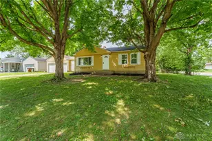 701 Woodlawn Ave, Englewood, OH 45322 - Photo 1